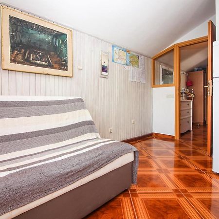Apartmani Toni Poce Primosten Bagian luar foto