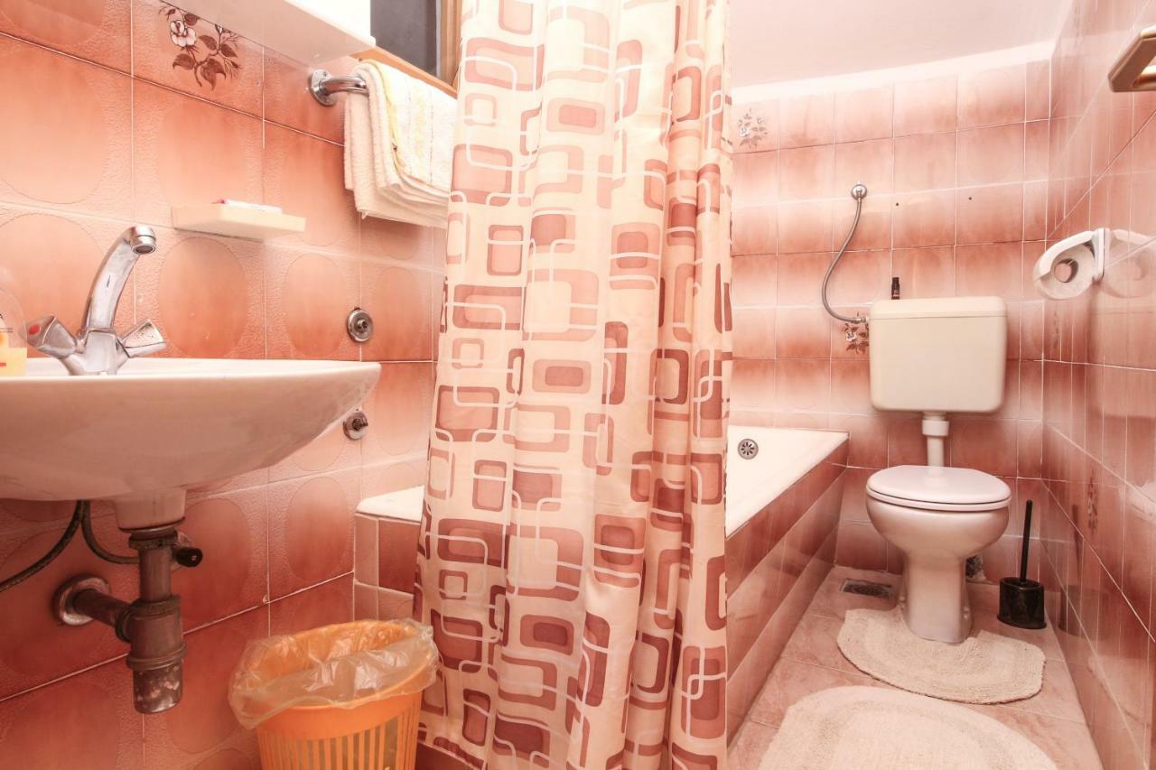 Apartmani Toni Poce Primosten Bagian luar foto