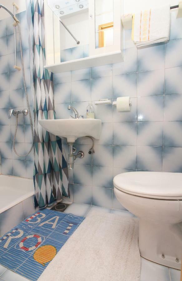 Apartmani Toni Poce Primosten Bagian luar foto